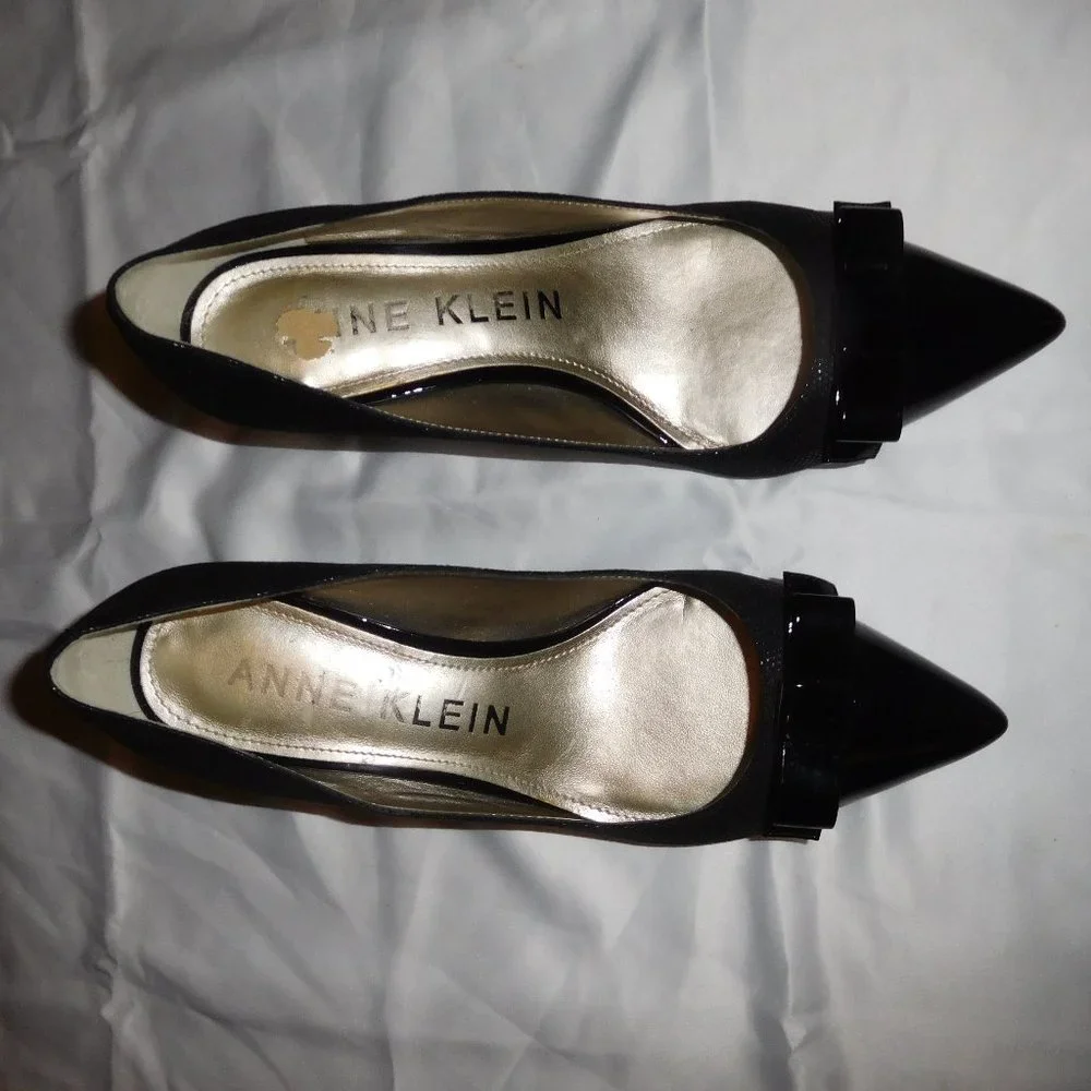 Anne Klein Women’s Black iFlex FLOUNCY Kitten Heels/Pumps—Size 7M - Picture 4 of 7